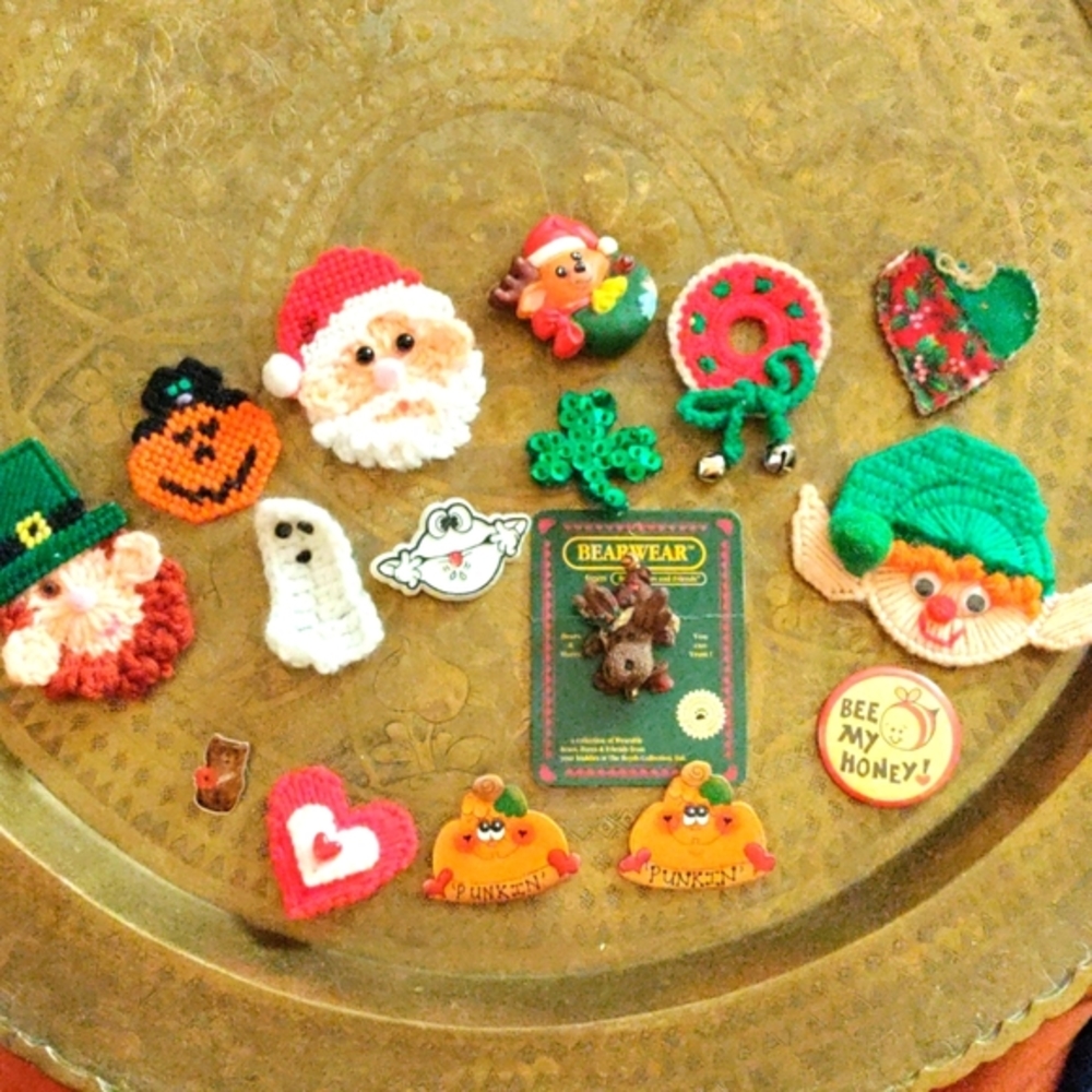 Homemade knit & vintage holiday wearable pins. Boyds bears etc.